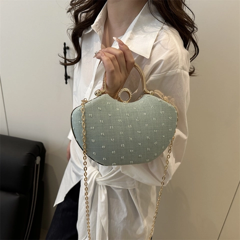 Pochette de Soirée en Jean pour Femme Avec Chaîne Dorée Fermoir en Strass Sac à Main Coeur pour Mariage Banquet