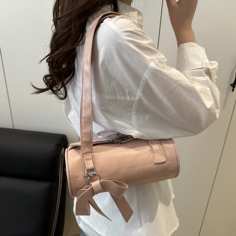 Fashion PU Leather Cylindrical Shoulder Bag Large Bow Underarm Handbag For Women Trendy Solid Color Barrel Bag