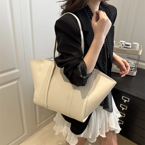 Sac Fourre-Tout en Cuir PU Grande Capacité pour Femme Sac à Épaule Minimaliste Avec Pochette Ensemble de Deux Pièces