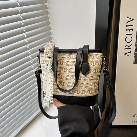 Women Straw Woven Bucket Bag Lace Bow Ribbon PU Leather Trim Crossbody Handbag Summer Beach Vacation Shoulder Bag