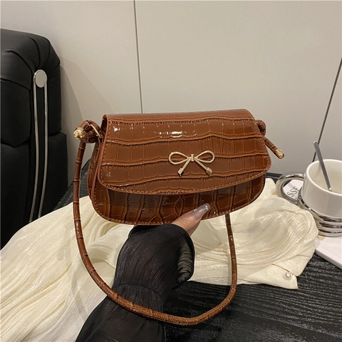 Sac Bandoulière Femme en Cuir PU Motif Crocodile Rétro Nœud Doux Boucle en Métal Sac à Épaule Mode Décontractée Petit Sac Carré