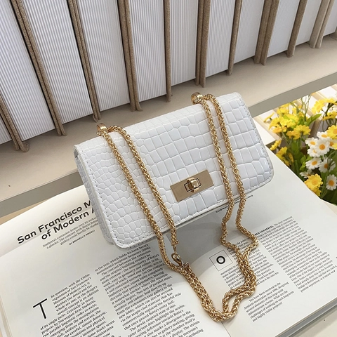 Sac à Bandoulière Femme Motif Crocodile Chaîne Cuir PU Sac Carré Serrure Dorée Sac à Main Elégant Navettage Accessoires Quotidiens
