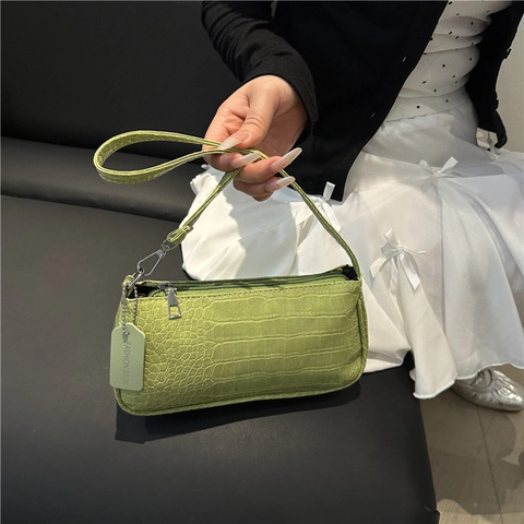 Sac Baguette En Cuir PU À Motif Crocodile Sac À Épaule Vintage Sous L'Aisselle Pour Femmes Tendance Minimaliste