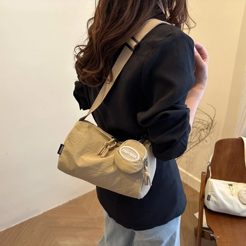 Niche Large Capacity Nylon Crossbody Bag With Mini Round Coin Purse Minimalist Street Style Women Shoulder Bag Fashion