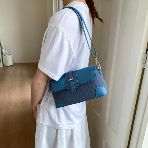 Französische Retro Gespleißte Gewebte PU Leder Baguette Tasche Für Damen Goldene Hardware Verstellbarer Gurt Schultertasche