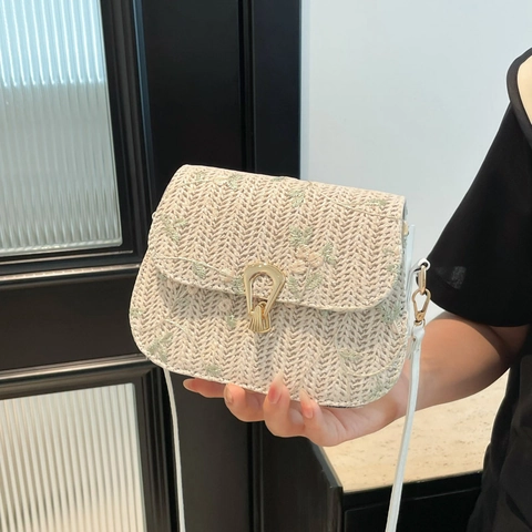 Women Straw Woven Crossbody Bag With Flower Embroidery Pastoral Style PU Shoulder Strap Small Square Summer Beach Bag