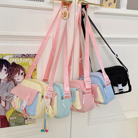 Borsa a Tracolla in Nylon Dolce Giapponese da Donna a Contrasto Color Block Crossbody Bag Borsa Quadrata Piccola Casual con Pendente