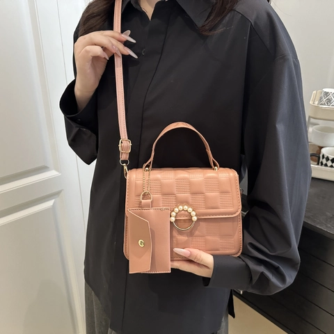 Elegant Women PU Leather Grid Embossed Handbag With Artificial Pearl Ring Buckle And Detachable Mini Pouch Crossbody Shoulder Bag