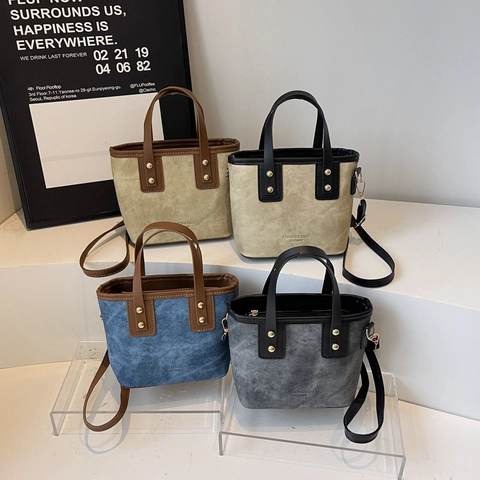 Vintage PU Leder Eimertasche Für Damen Mode Nieten Schulter Umhängetasche Minimalistisch Street Style Täglich Pendeln Handtasche