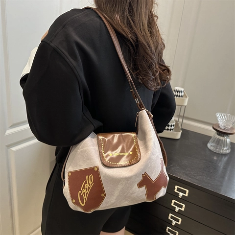 Borsa a Tracolla Vintage Donna in Tela e Pelle PU Patchwork Casual Grande Capacità Borsa a Spalla Con Patch Cane Lettere