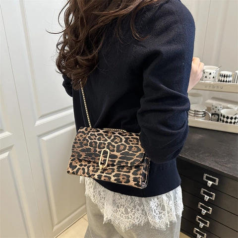 Women PU Leather Crossbody Bag Fashion Metal Chain Strap Oval Lock Flap Shoulder Handbag Elegant Rectangular