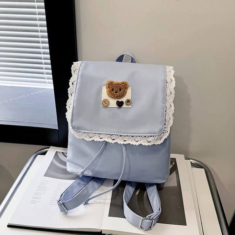 Dames Schattige Beer Patch Kantafwerking PU Leer Rugzak Voor Tieners Japanse Stijl Trekkoord Magnetische Sluiting Schoolrugzak