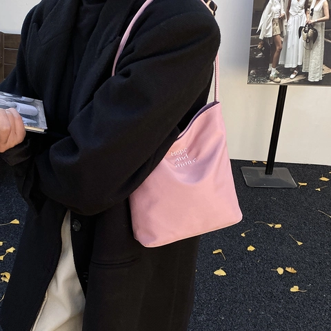 Borsa a Secchiello in Tessuto Oxford Casual da Donna Hope And Future Ricamata Borsa a Tracolla Minimalista Leggera Sottobraccio