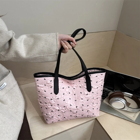 Women Fashion Tote Bag Bow Pattern Quilted Bubble Fabric Shoulder Bag Large Capacity Handbag Versatile Casual Bag