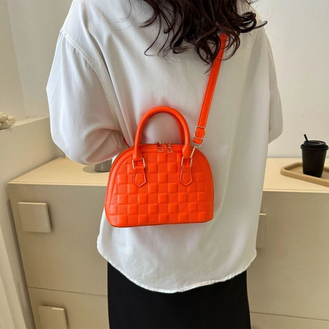 Damen Mode PU Leder Schalentasche Gittermuster Geprägte Handtasche Minimalistische Umhängetasche Abnehmbarer Riemen