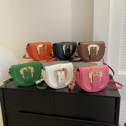 Vintage Baroque Engraved Buckle Saddle Bag For Women PU Leather Crossbody Shoulder Bag Fashion Solid Color Small Square Bag