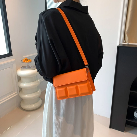 Franse Niche Geometrische Vierkante Crossbody Tas Voor Dames PU Leer Klep Kleine Vierkante Schoudertas Minimalistische Mode