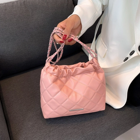 Borsa a Spalla Trapuntata a Rombi da Donna Borsa a Tracolla in Pelle PU Catena Coulisse Borsa a Secchiello Minimalista Street Style