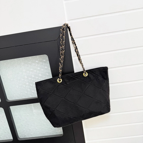 Bolso Tote Acolchado de Gamuza para Mujer Patrón de Rombos Cadena de Metal Bolso de Hombro Retro Minimalista Urbano