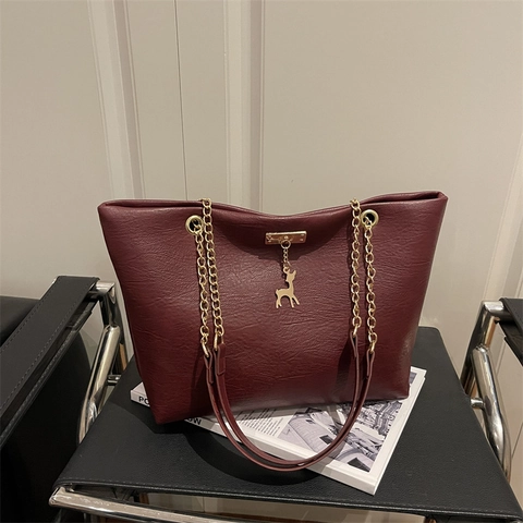 Dames Mode PU Leer Tote Bag Met Gouden Ketting Schouderband En Herten Hanger Grote Capaciteit Stedelijke Eenvoud Woon-werkverkeer Handtas