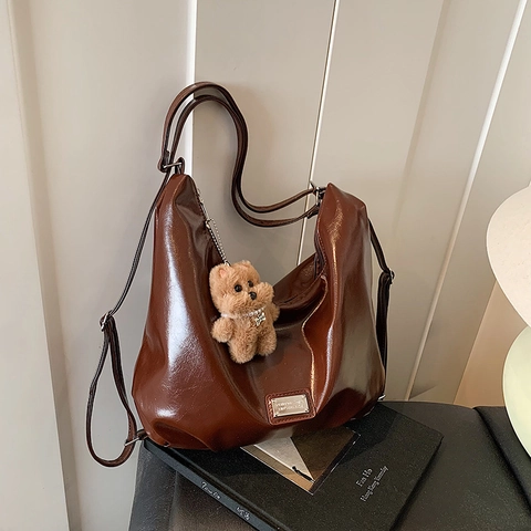 Women Retro Large Capacity PU Leather Backpack Multi-functional Shoulder Bag With Plush Bear Pendant Fashion Hobo Bag For Commute