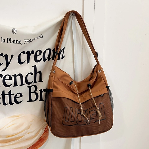 Borsa a Tracolla da Donna in Nylon ad Alta Capacità Con Cuciture in Rete e Stampa di Lettere Borsa Tote a Spalla con Coulisse