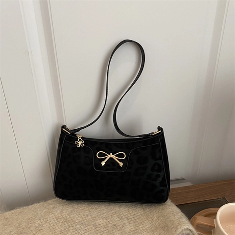 Bolso de Axila con Estampado de Leopardo para Mujer con Lazo de Metal Dorado Colgante de Flor Vintage Bolso de Hombro Diario