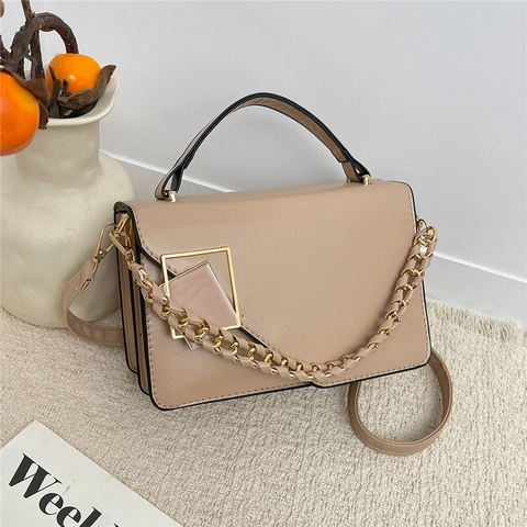 Borsa a Tracolla Quadrata in Pelle PU da Donna Con Catena Intrecciata Dorata Fibbia Geometrica e Manico Per Uso Quotidiano