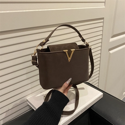 Bolso de Cubo de Cuero PU de Lujo para Mujer Minimalista Herrajes en V Gran Capacidad Bolso de Mano Versátil Bandolera
