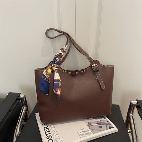 Vintage Damen PU Leder Tragetasche Große Kapazität Pendler Umhängetasche Mit Schal Dekoration Kontrastnähte Handtasche