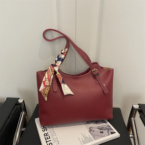 Vintage Γυναικεία Τσάντα Tote από Δέρμα PU Μεγάλης Χωρητικότητας Τσάντα Ώμου Με Διακόσμηση Μαντήλι και Αντίθεση Ραφής