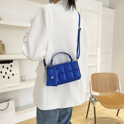 Retro Quilted Padded PU Leather Square Shoulder Bag For Women Solid Color Crossbody Handbag With Mini Pouch Gold Hardware Fashion Bag