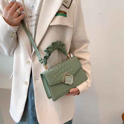 Sac À Épaule Tendance En Cuir PU Gaufré Croco Avec Poignée Froncée Et Serrure Carrée En Métal Pour Femmes