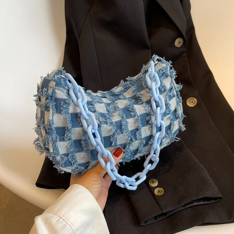 Women Retro Denim Checkerboard Shoulder Bag Frayed Edges Y2K Hobo Bag With Thick Plastic Chain Daily Fashion Handbag