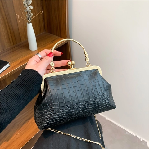 Vintage Women Crocodile Pattern Frame Bag Metal Handle Gold Kiss Lock Shoulder Bag Chain Strap Retro PU Leather Handbag Party