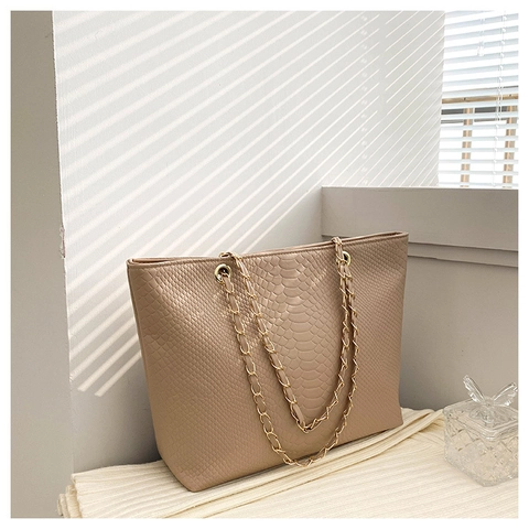 Women Large Capacity PU Leather Tote Bag Fashion Snake Pattern Chain Strap Shoulder Bag For Commuting Casual Daily Use