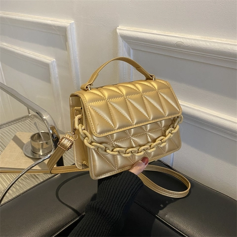 Women Fashion Quilted PU Leather Crossbody Bag Small Square Shoulder Bag With Chunky Chain Top Handle Solid Color Handbag