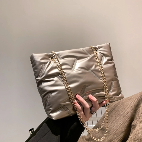 Borsa a Tracolla Trapuntata Metallizzata da Donna Borsa Tote Grande Capacità Con Catena Dorata Borsa a Spalla Moda Pendolare