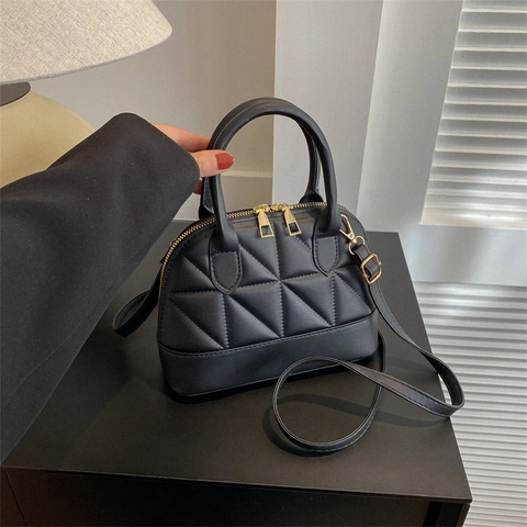 Women's Rhombus Quilted PU Leather Crossbody Bag Fashion Shell Shape Handbag With Golden Zippers And Adjustable Shoulder Strap