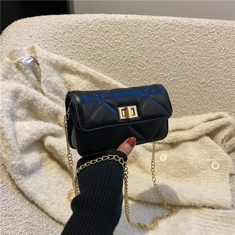 Women Quilted Chain Bag PU Leather Rhombus Pattern Metal Twist Lock Small Square Crossbody Shoulder Purse Elegant Versatile
