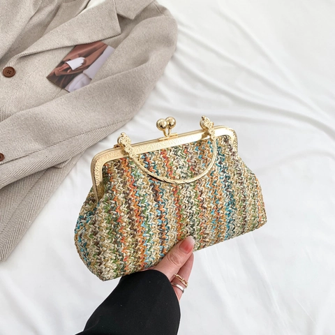 Sac à Épaule en Paille Tissée pour Femmes Motif Chevron Multicolore Fermoir à Baiser Rétro avec Chaîne Métallique Sac Bandoulière