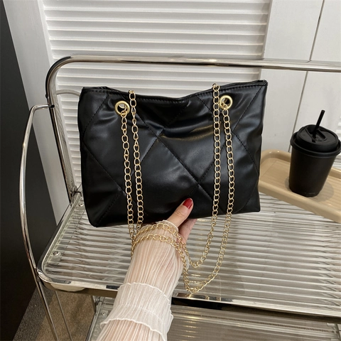 Gesteppte PU Leder Kette Schultertasche Für Damen Vintage Urban Minimalistisch Quadratische Tote Umhängetasche Mode Alltagstasche