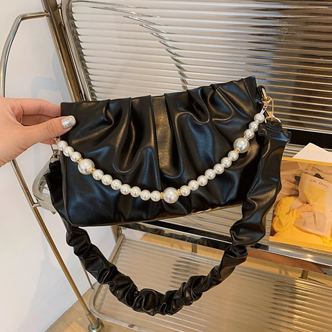 Damen Plissierte Geraffte Schultertasche Mit Kunstperlenkette PU Leder Achseltasche Elegante Abendparty Kleine Handtasche