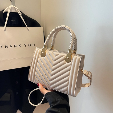 Damen Gesteppte PU Leder Schultertasche Mit Geflochtenem Griff Chevron Muster Goldbeschläge Einfache Luxus Handtasche Umhängetasche