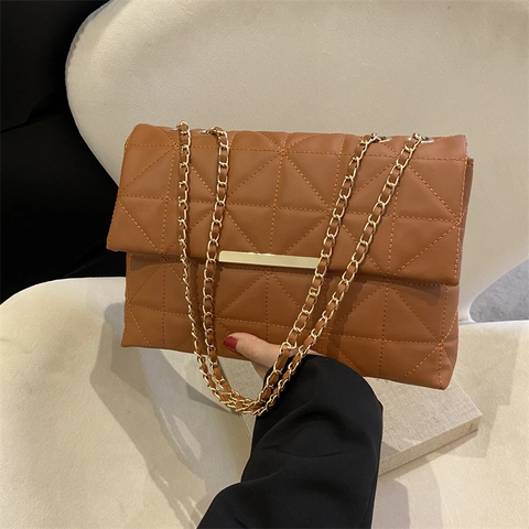 Borsa a Tracolla da Donna in Pelle PU Trapuntata Retro Con Tracolla a Catena Decorazione in Metallo Oro Borsa Quadrata Piccola
