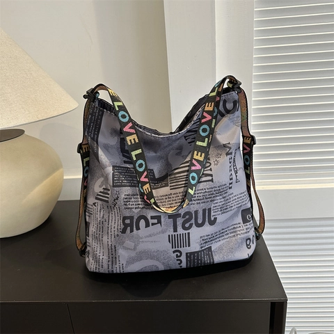 Women's Casual Oxford Cloth Shoulder Bag Vintage Newspaper Letter Print Large Capacity Multi-Use Backpack Trendy Bag