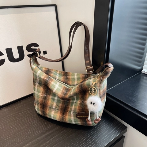 Retro Karo Wollstoff Tote Bag Für Damen Vintage Karierte Schultertasche Mit Monster Anhänger Große Kapazität Winter Handtasche