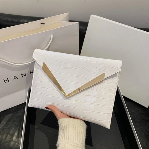 Damen Clutch Tasche Aus PU Leder Mit Krokodilprägung Und Goldenem V-Metall Umschlag Stil Abendhandtasche Elegant