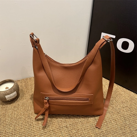 Women Minimalist Litchi Grain PU Leather Shoulder Bag Large Capacity Solid Color Hobo Underarm Bag Office Commute Tote Bucket Bag