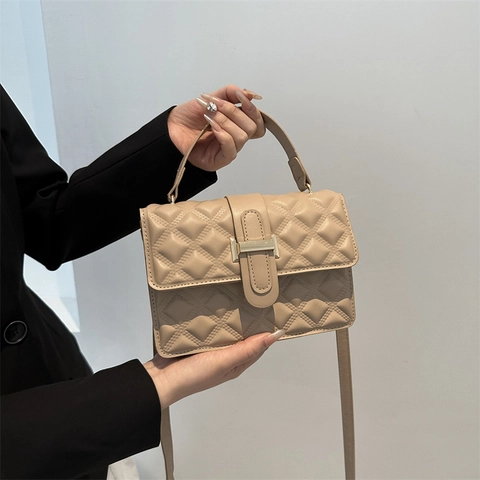 Women Quilted PU Leather Shoulder Bag Fashion Elegant Small Square Crossbody Bag Adjustable Strap Versatile Handbag Gift